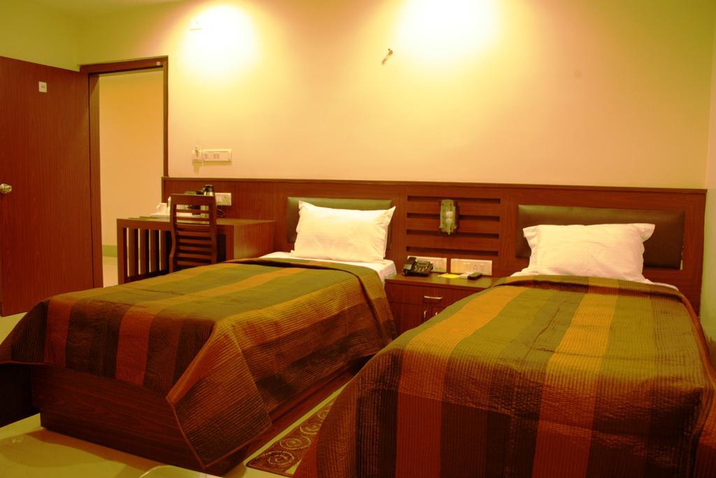 Hotel Avn Grand Ранчи Номер фото