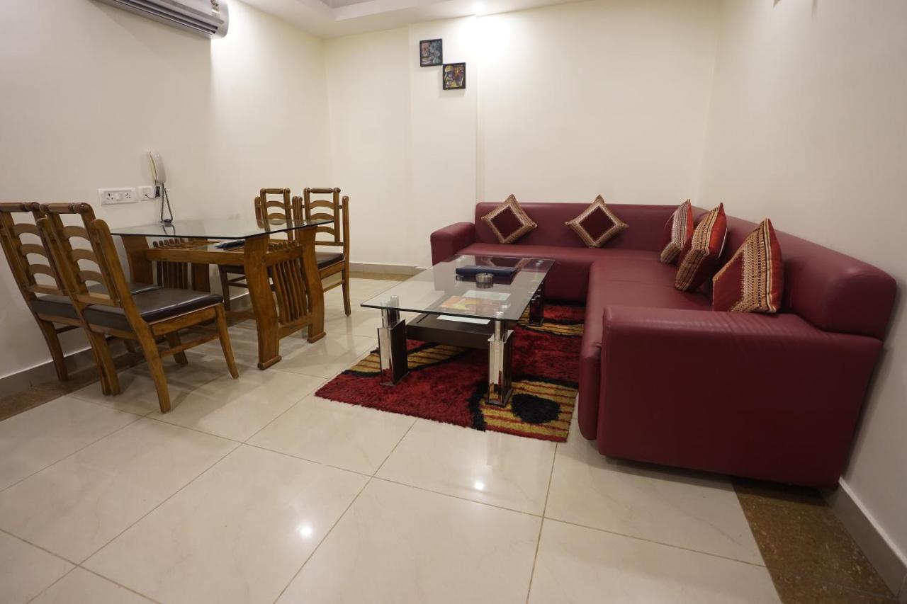 Hotel Avn Grand Ранчи Экстерьер фото